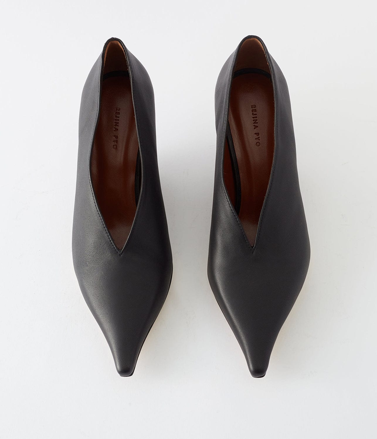 ANGLED PUMPS- BLACK | REJINA PYO | REJINA PYO ANGLED PUMPS- BLACK