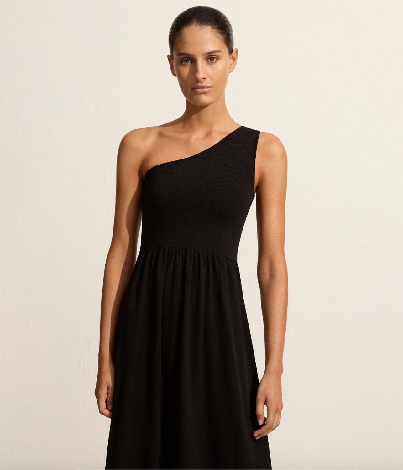 ASYMMETRIC KNIT DRESS- BLACK | MATTEAU | MATTEAU ASYMMETRIC KNIT DRESS- BLACK