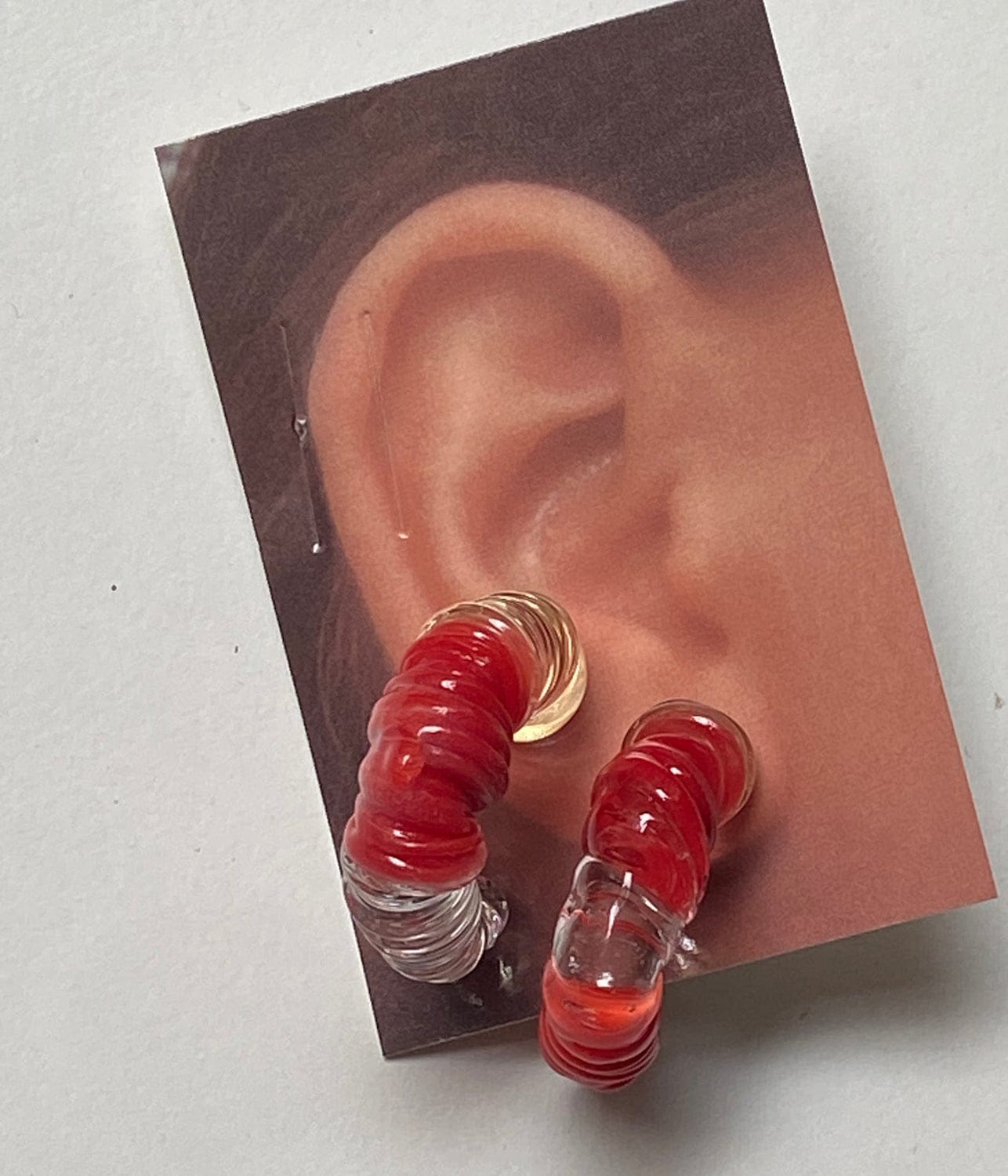 DARIA HOOPS- RED | LEVENS | LEVENS DARIA HOOPS- RED