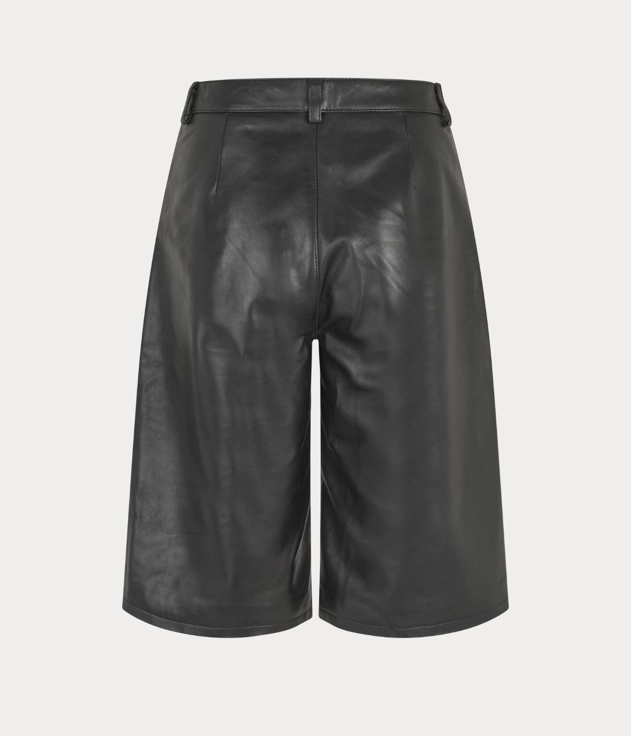 DEEP LEATHER SHORTS | OVAL SQUARE OVAL SQUARE DEEP LEATHER SHORTS