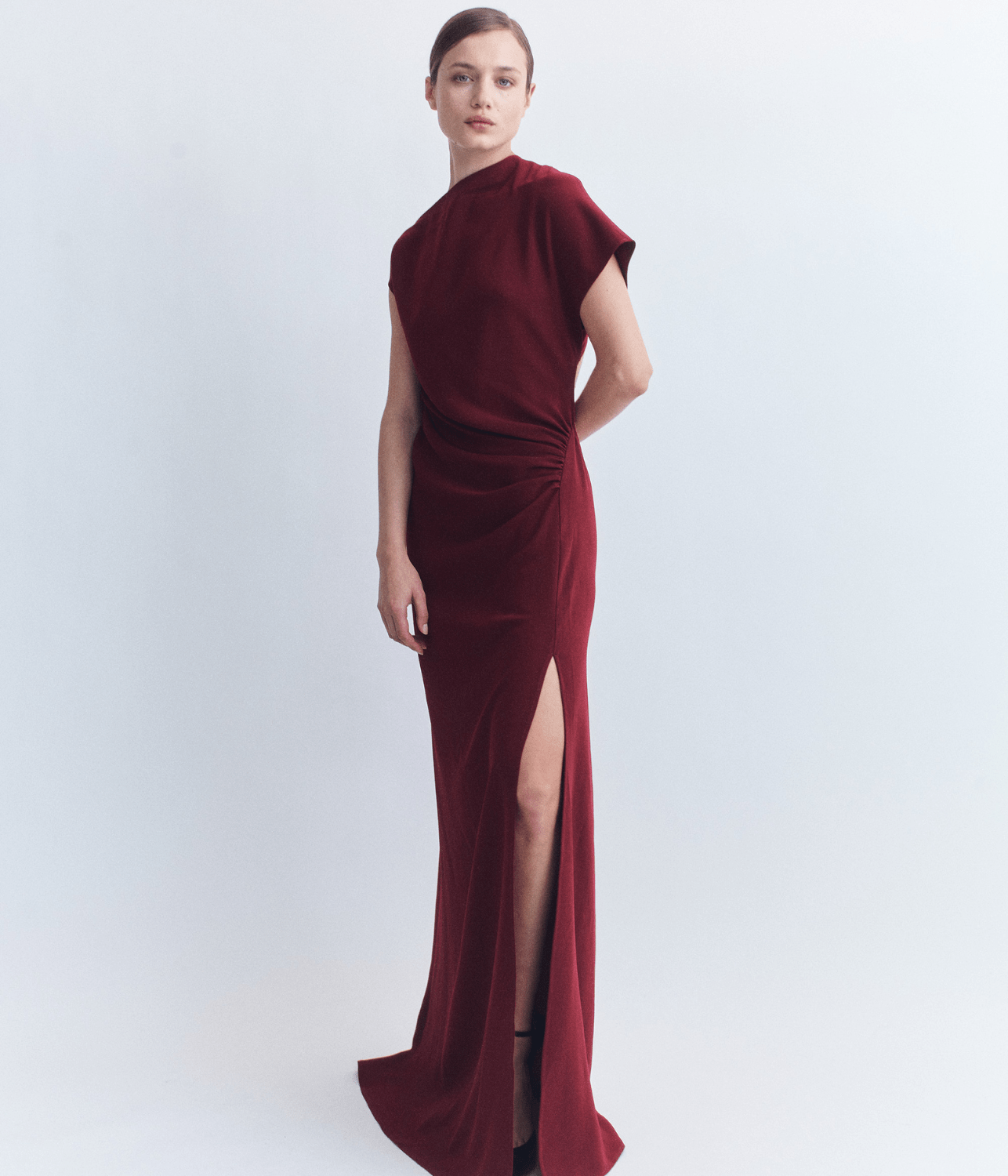 ELIAS TWIST BACK GOWN | COURTNEY ZHENG COURTNEY ZHENG ELIAS TWIST BACK GOWN