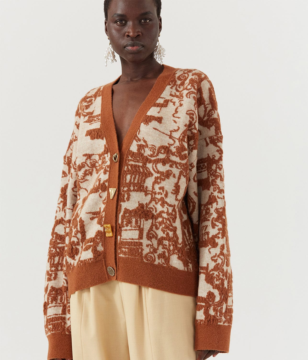EM JACQUARD CARDIGAN- BROWN | REJINA PYO | REJINA PYO EM JACQUARD CARDIGAN- BROWN