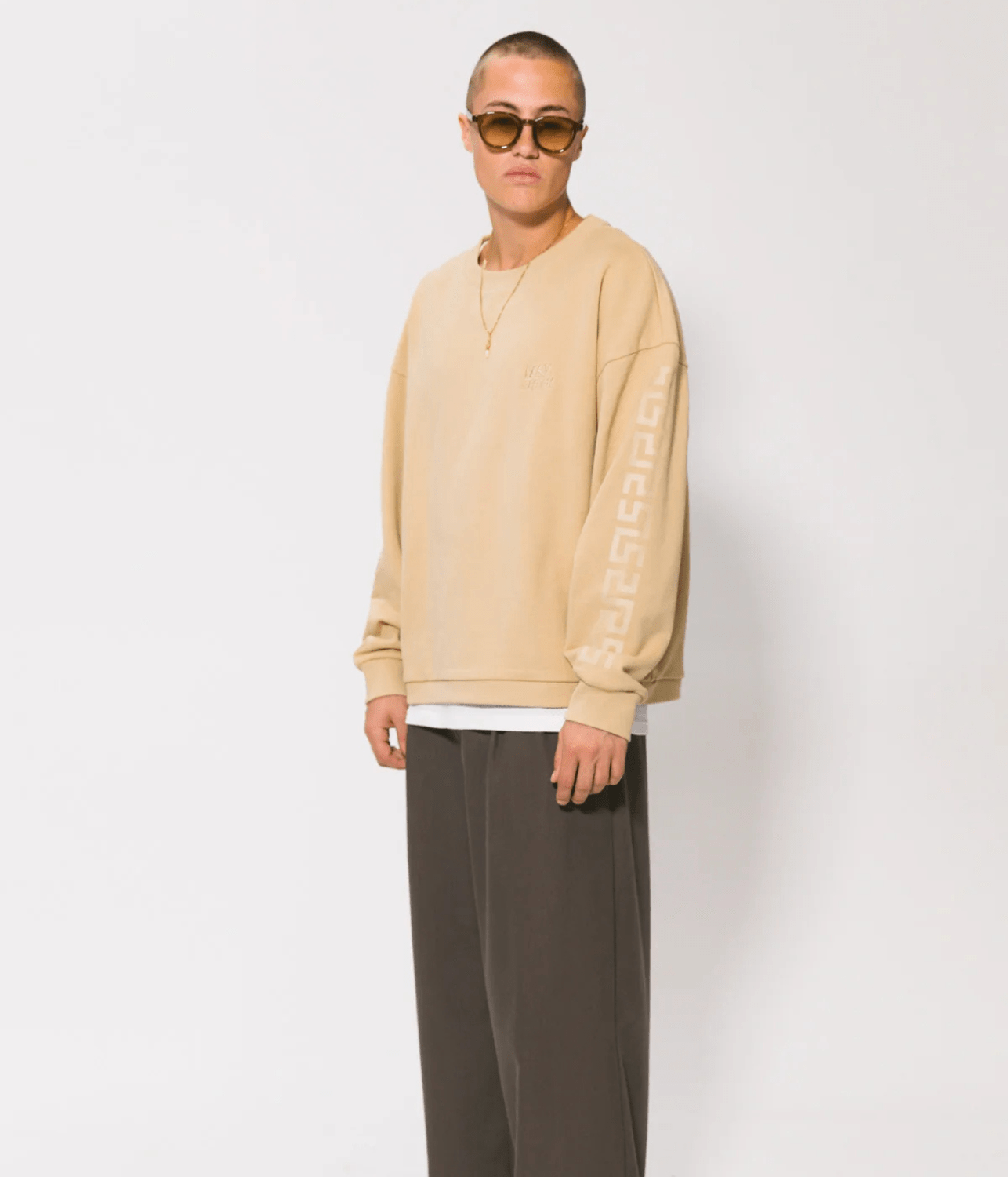 ESSENTIALS CREW CLASSIC BEIGE | SOMETHING VERY SPECIAL SOMETHING VERY SPECIAL ESSENTIALS CREW CLASSIC BEIGE