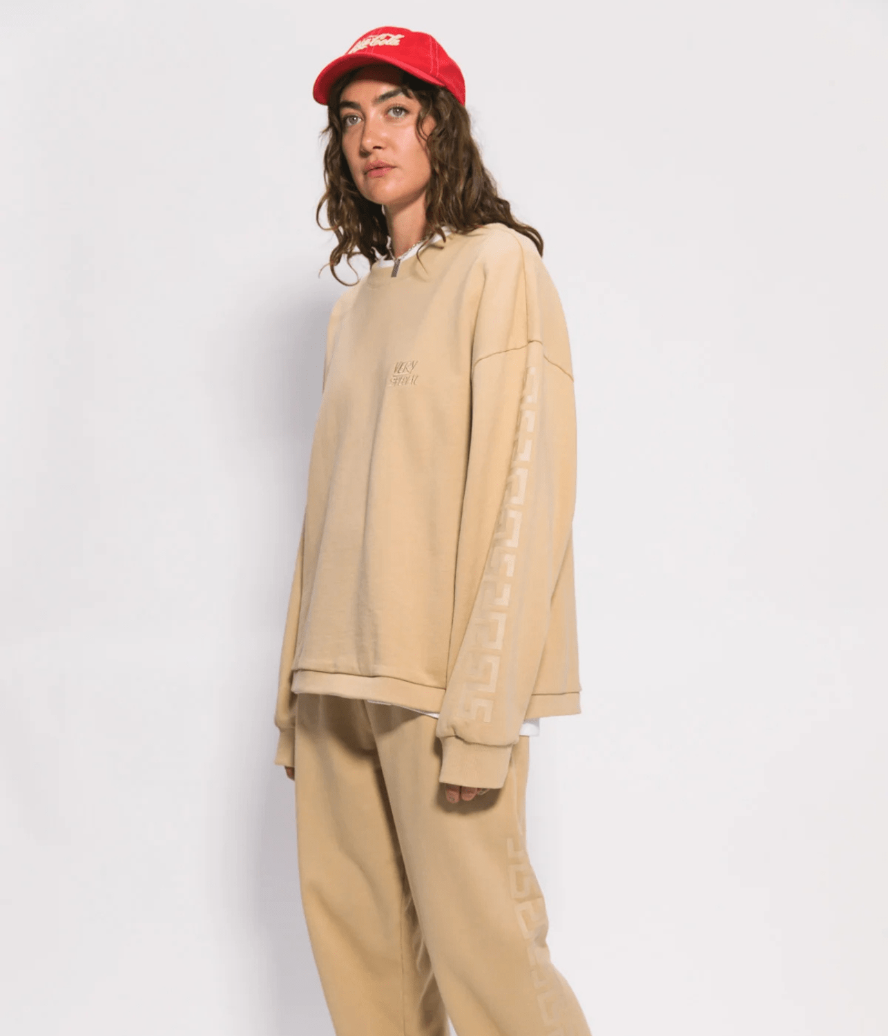ESSENTIALS CREW CLASSIC BEIGE | SOMETHING VERY SPECIAL SOMETHING VERY SPECIAL ESSENTIALS CREW CLASSIC BEIGE