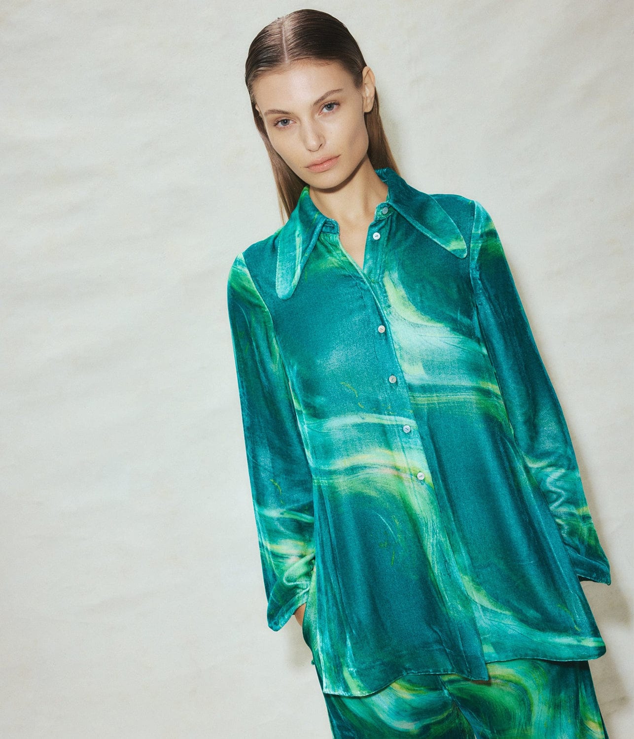 FELIX VELVET BLOUSE- GREEN | ALEMAIS | ALEMAIS FELIX VELVET BLOUSE- GREEN