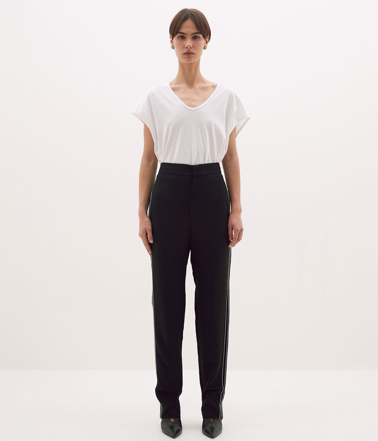 FINE BIND SCOOP NECK TANK- WHITE | BASSIKE | BASSIKE FINE BIND SCOOP NECK TANK- WHITE