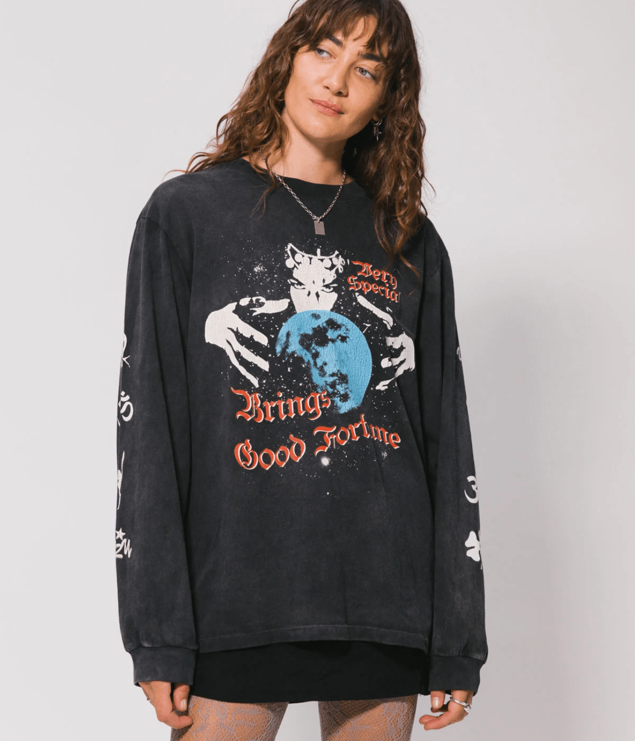 GOOD FORTUNE LS TEE | SOMETHING VERY SPECIAL SOMETHING VERY SPECIAL GOOD FORTUNE LONG SLEEVE TEE