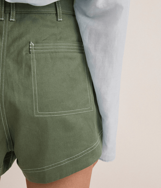 GRECO SHORT | BANKSIA GREEN | SJC MADE FOR TRAVEL SJC MADE FOR TRAVEL GRECO SHORT | BANKSIA GREEN