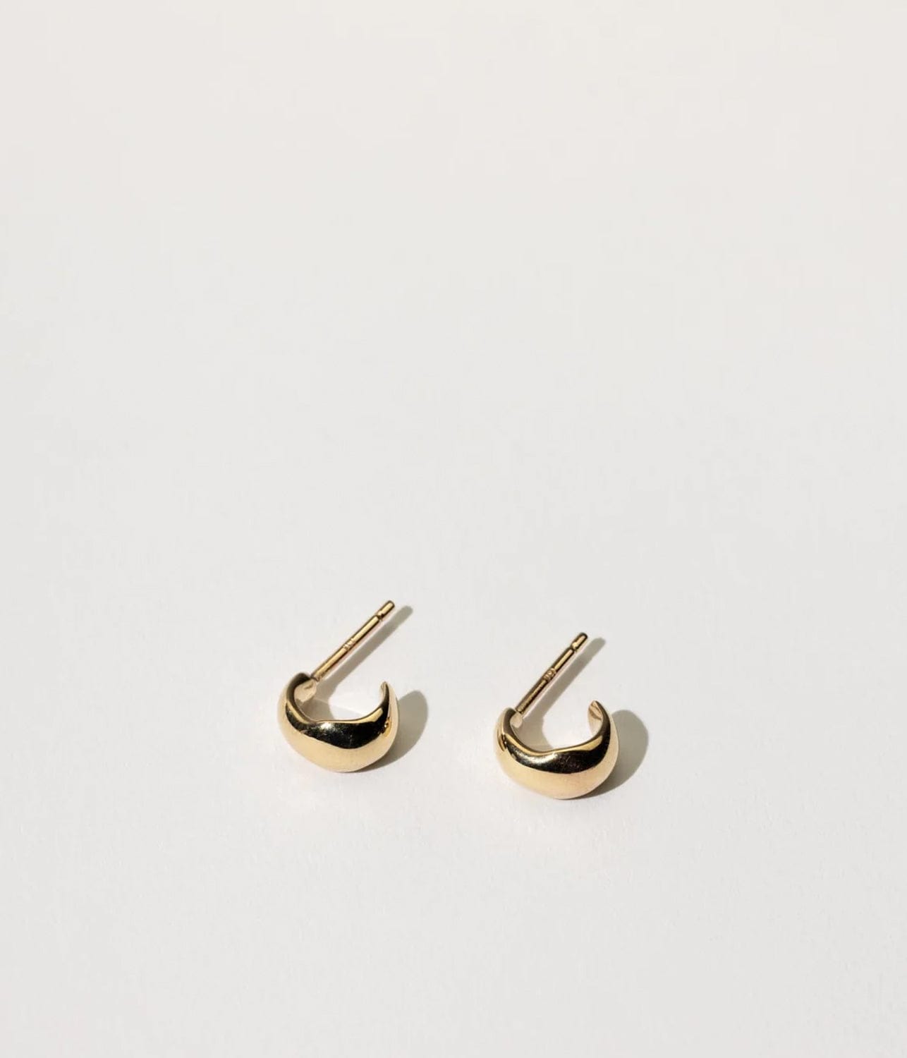 JASMIN SMALL HOOP- GOLD | JASMIN SPARROW | JASMIN SPARROW MAREA SMALL HOOP- GOLD