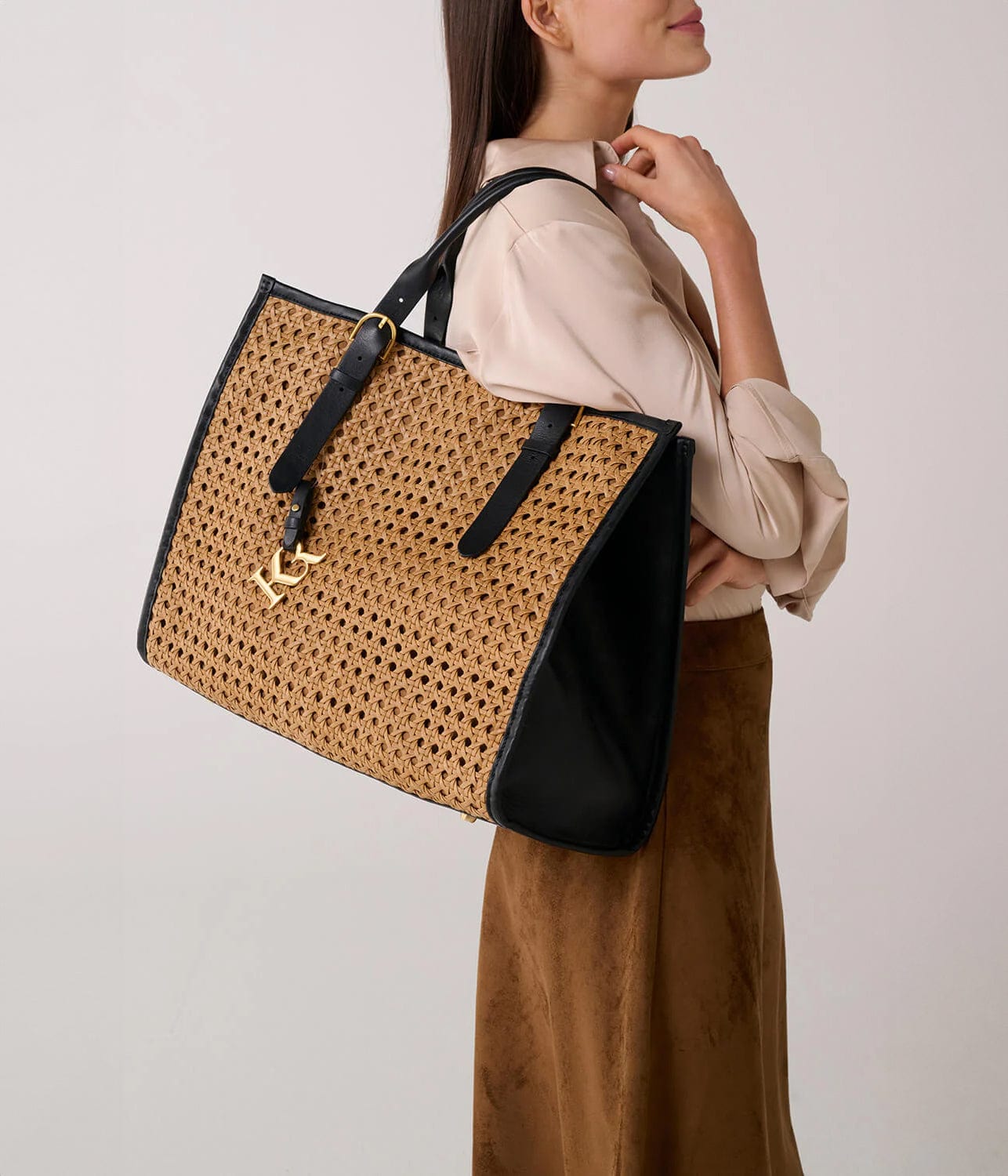 KINNON BY ROMY TOTE BAG- BISCOTTO | KINNON | KINNON KINNON BY ROMY TOTE BAG- BISCOTTO