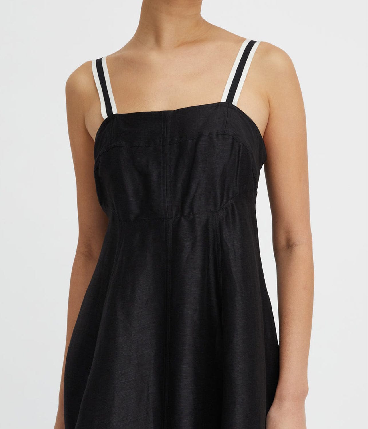LILLIAN APRON DRESS- BLACK | LEE MATHEWS | LEE MATHEWS LILLIAN APRON DRESS- BLACK