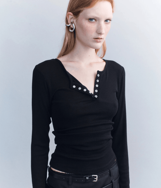 MERINO HENLEY LONG SLEEVE TOP | COURTNEY ZHENG COURTNEY ZHENG MERINO HENLEY LONG SLEEVE TOP