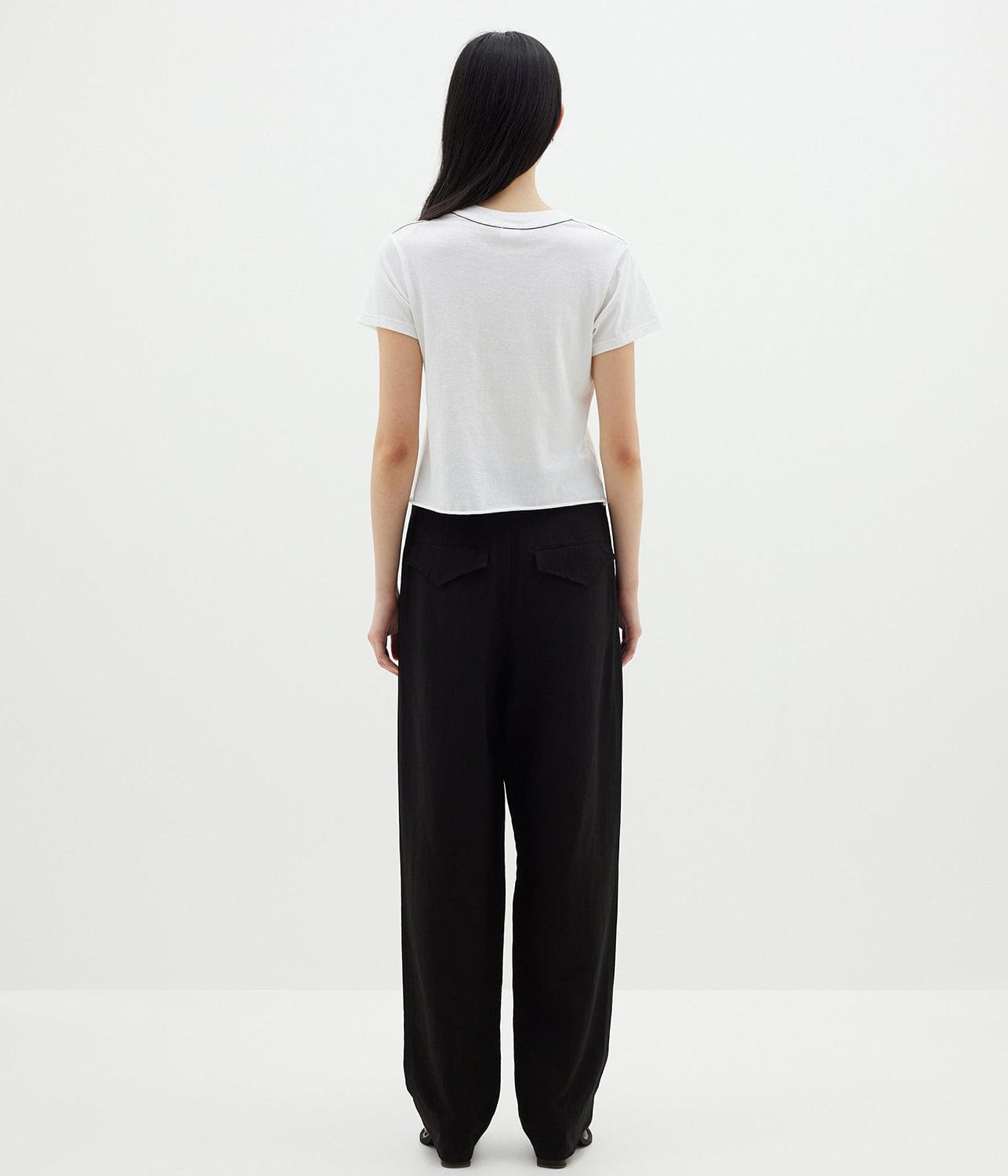 PLEAT FRONT LINEN PANT- BLACK | BASSIKE | BASSIKE PLEAT FRONT LINEN PANT- BLACK