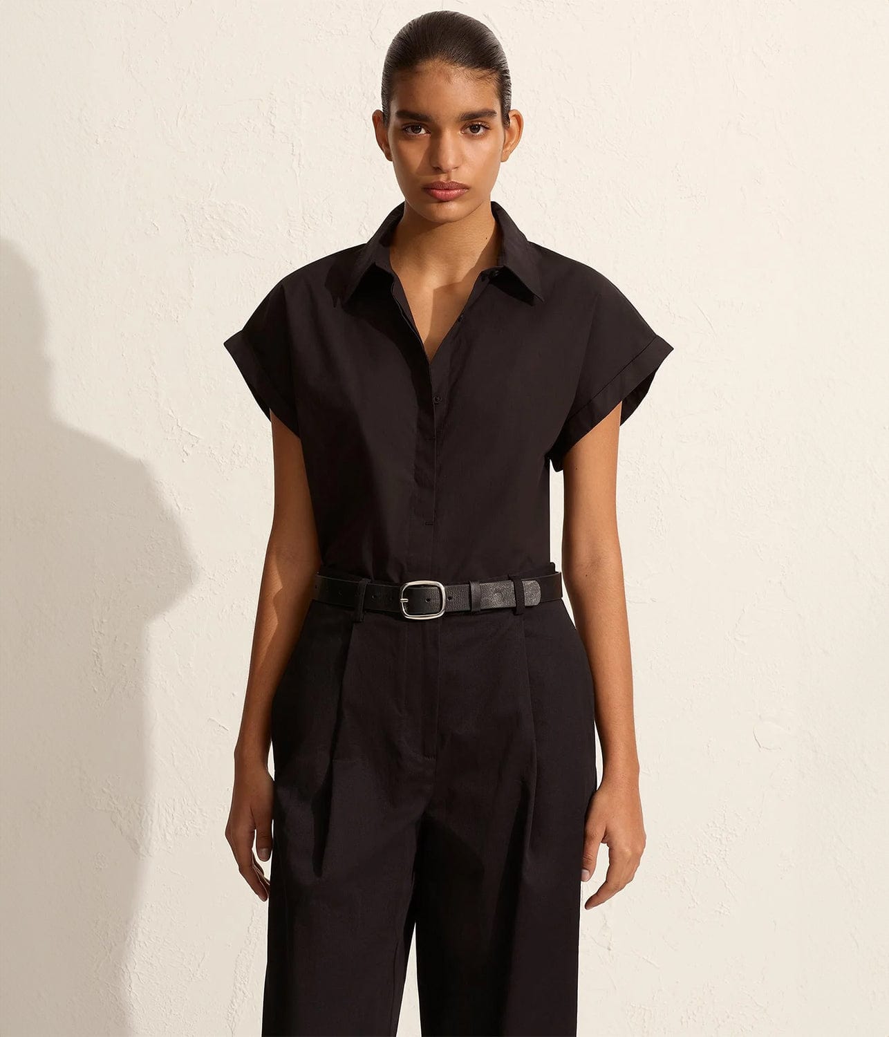 RELAXED SLEEVELESS SHIRT- BLACK | MATTEAU | MATTEAU RELAXED SLEEVELESS SHIRT- BLACK
