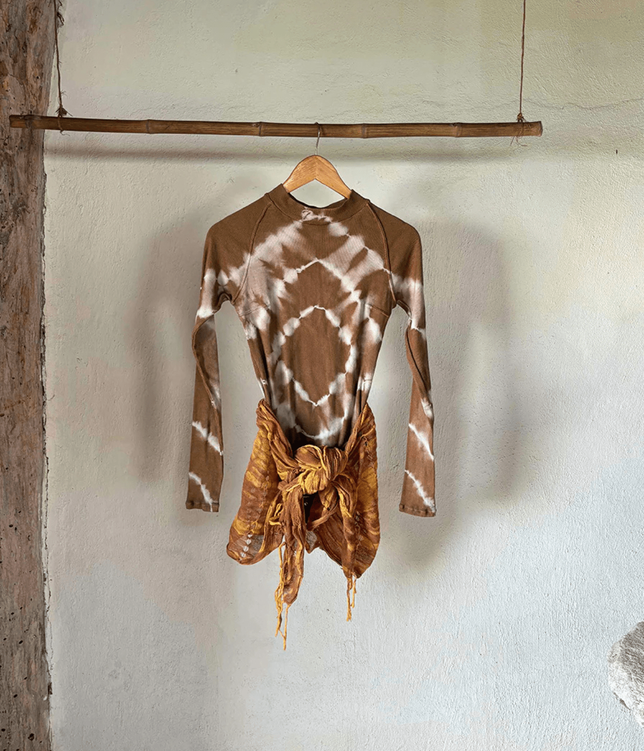 RIBIRTH LONG SLEEVE TOP | BLYSS STUDIO BLYSS STUDIO RIBIRTH LONG SLEEVE TOP | GOLDEN BROWN