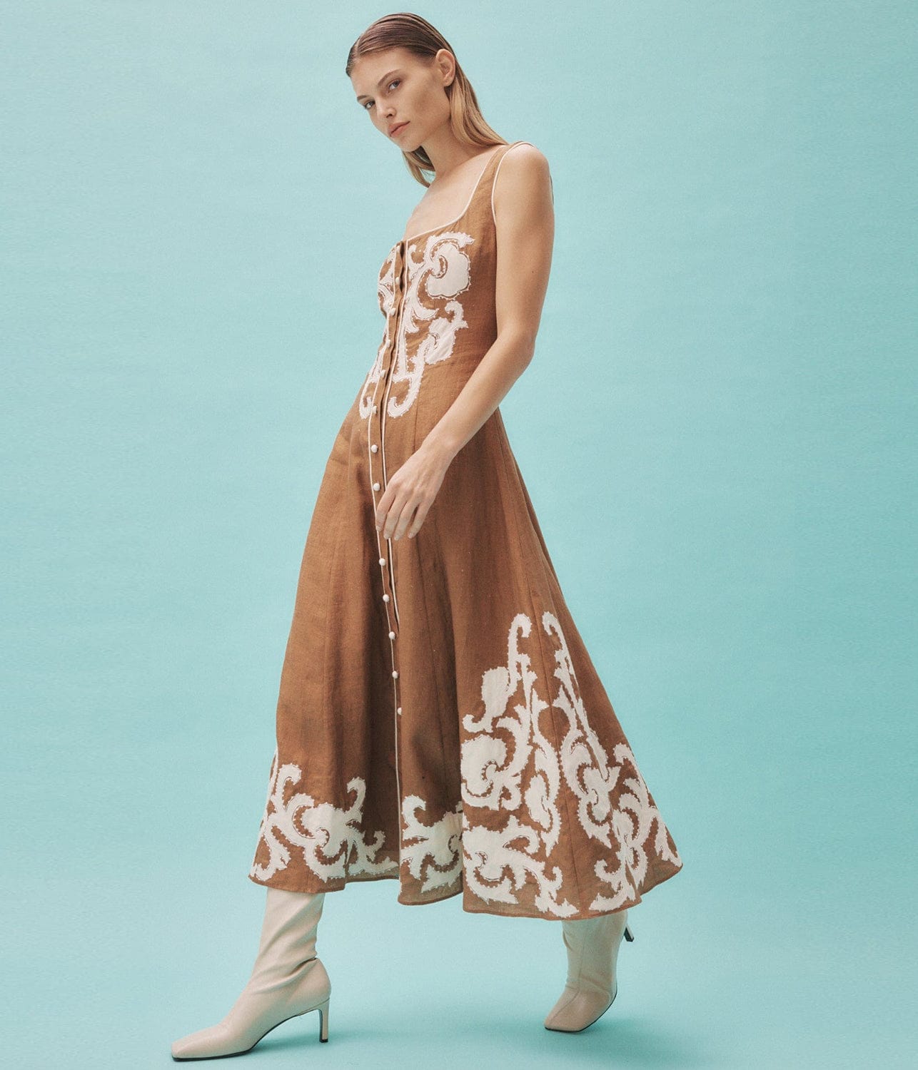 RUBY APPLIQUE MIDI DRESS- BROWN | ALEMAIS | ALEMAIS RUBY APPLIQUE MIDI DRESS- BROWN