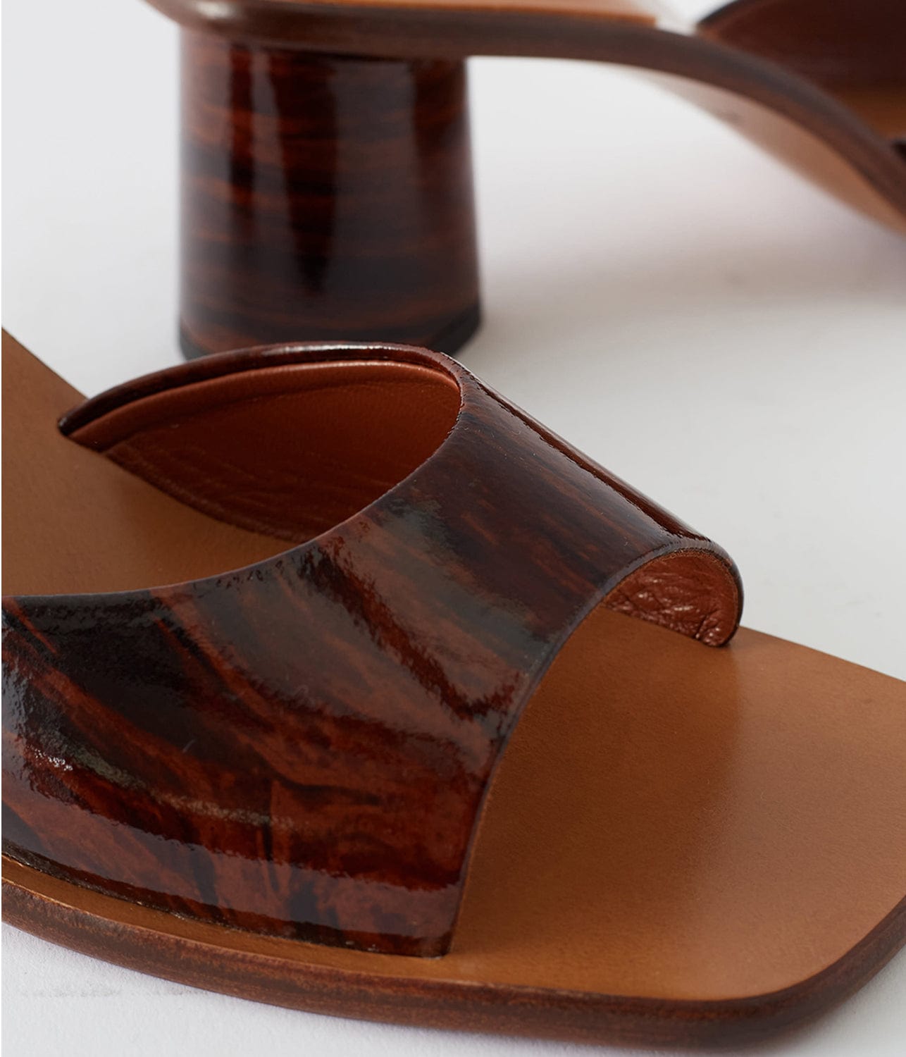 SELMA HEEL- WOOD BROWN | REJINA PYO | REJINA PYO SELMA HEEL- WOOD BROWN
