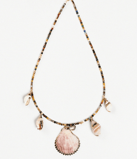 SISI SHELL NECKLACE | PETITE GRAND PETITE GRAND SISI SHELL NECKLACE