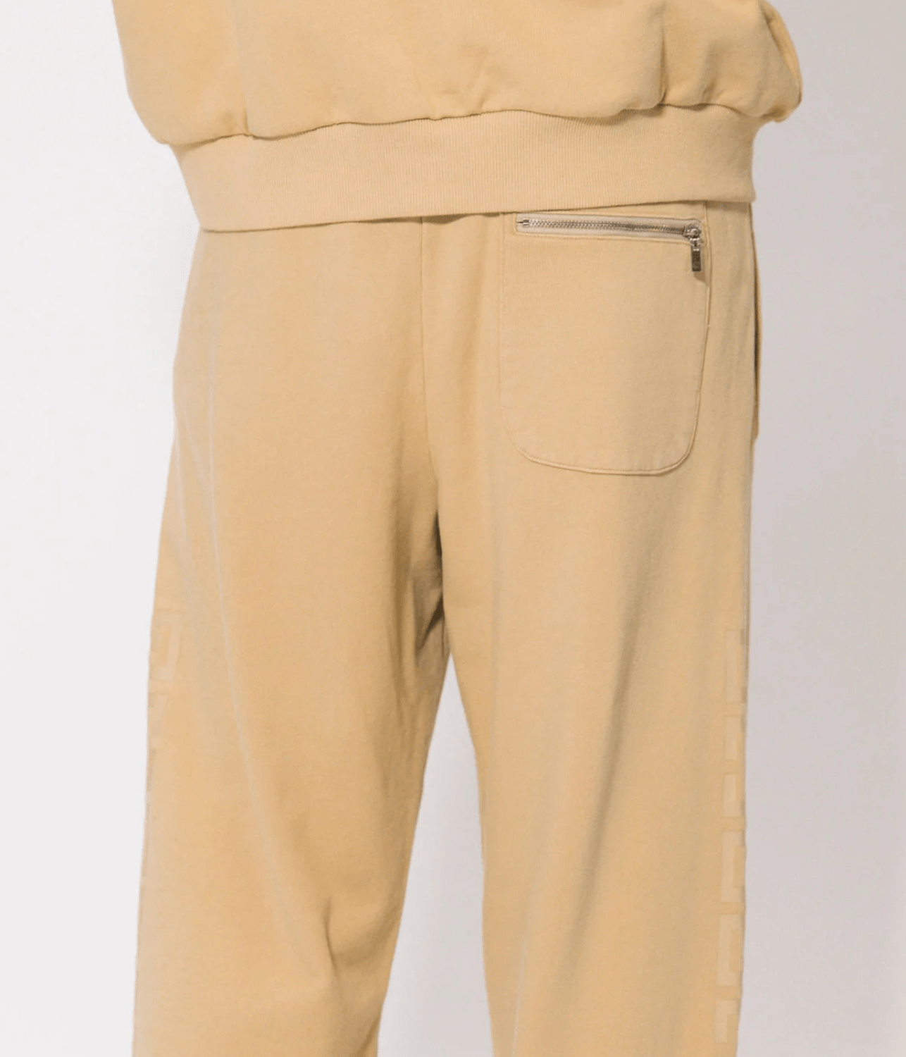 SVS ESSENTIAL SWEATPANT | SOMETHING VERY SPECIAL SOMETHING VERY SPECIAL SVS ESSENTIAL SWEATPANT