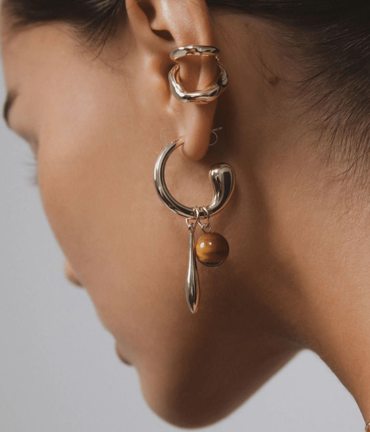 SWIRL STATEMENT CHARM EARRINGS | F + H STUDIOS F+H SWIRL STATEMENT CHARM EARRINGS