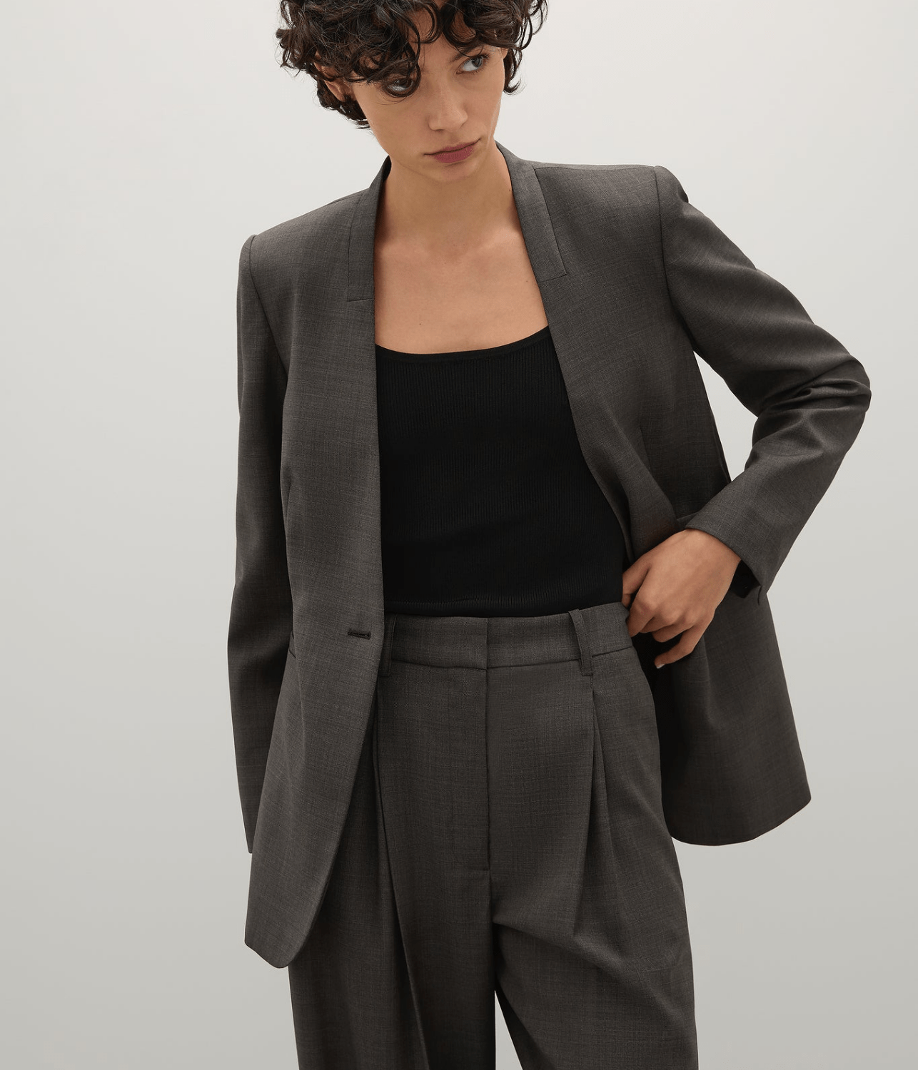 THE CLIFTON BLAZER A.EMERY THE CLIFTON BLAZER