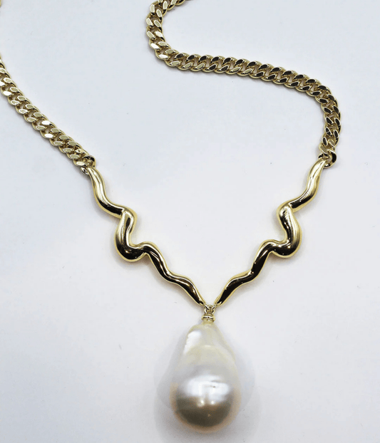 WOBBLY PEARL DROP NECKLACE | F + H STUDIOS F+H WOBBLY PEARL DROP NECKLACE