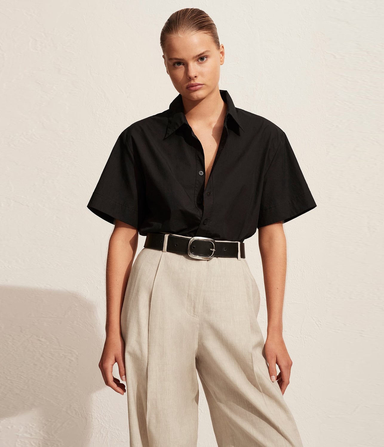 MATTEAU LINEN PLEAT TROUSER- NATURAL