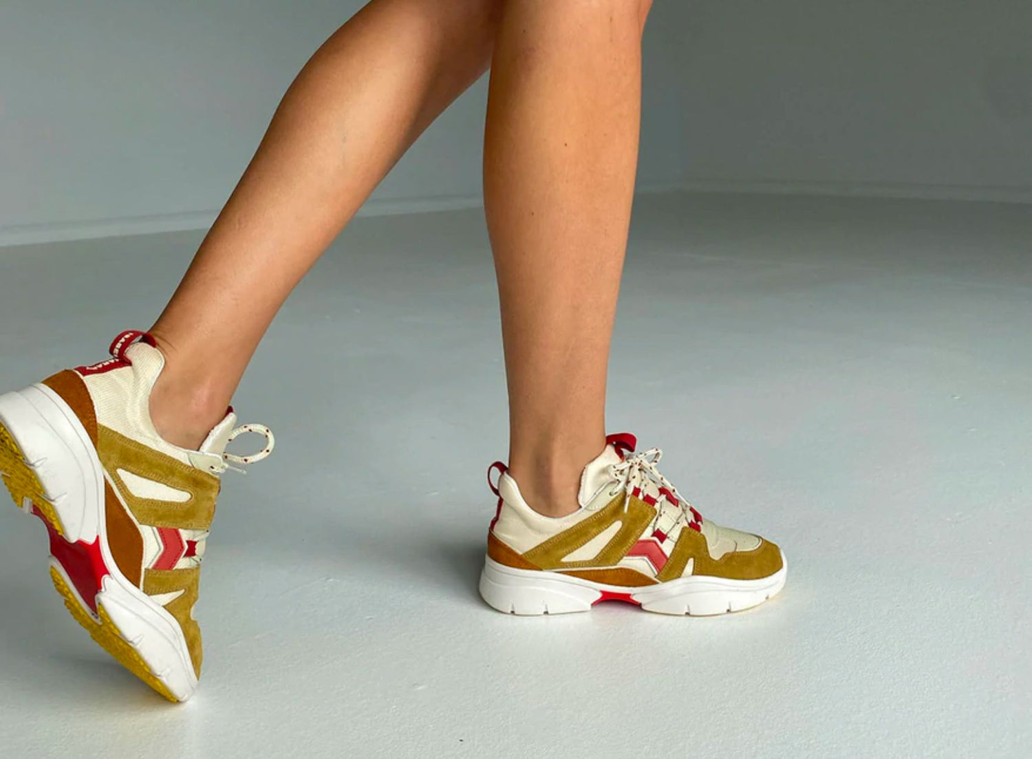 Sneakers