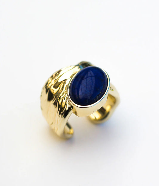 OYSTER SHELL GEMSTONE RING- GOLD AND LAPIS