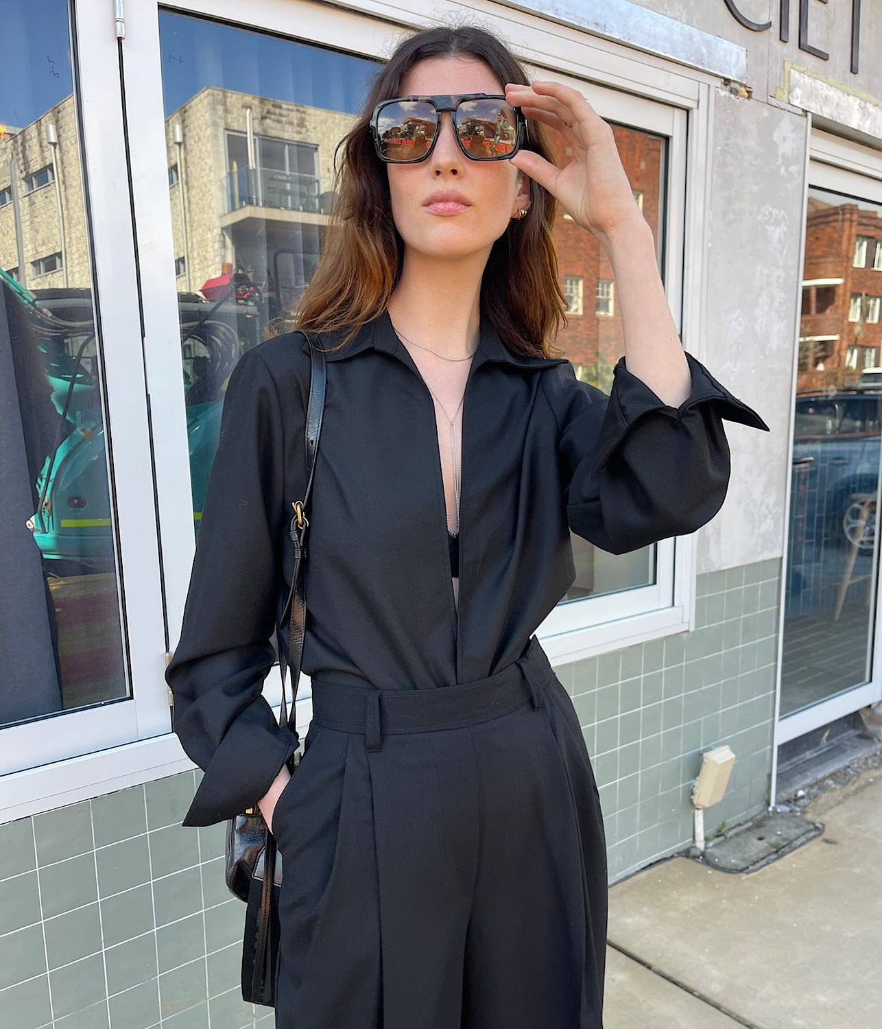 BRIGIT FRONT SLIT SHIRT- BLACK | COURTNEY ZHENG |  COURTNEY ZHENG BRIGIT FRONT SLIT SHIRT- BLACK