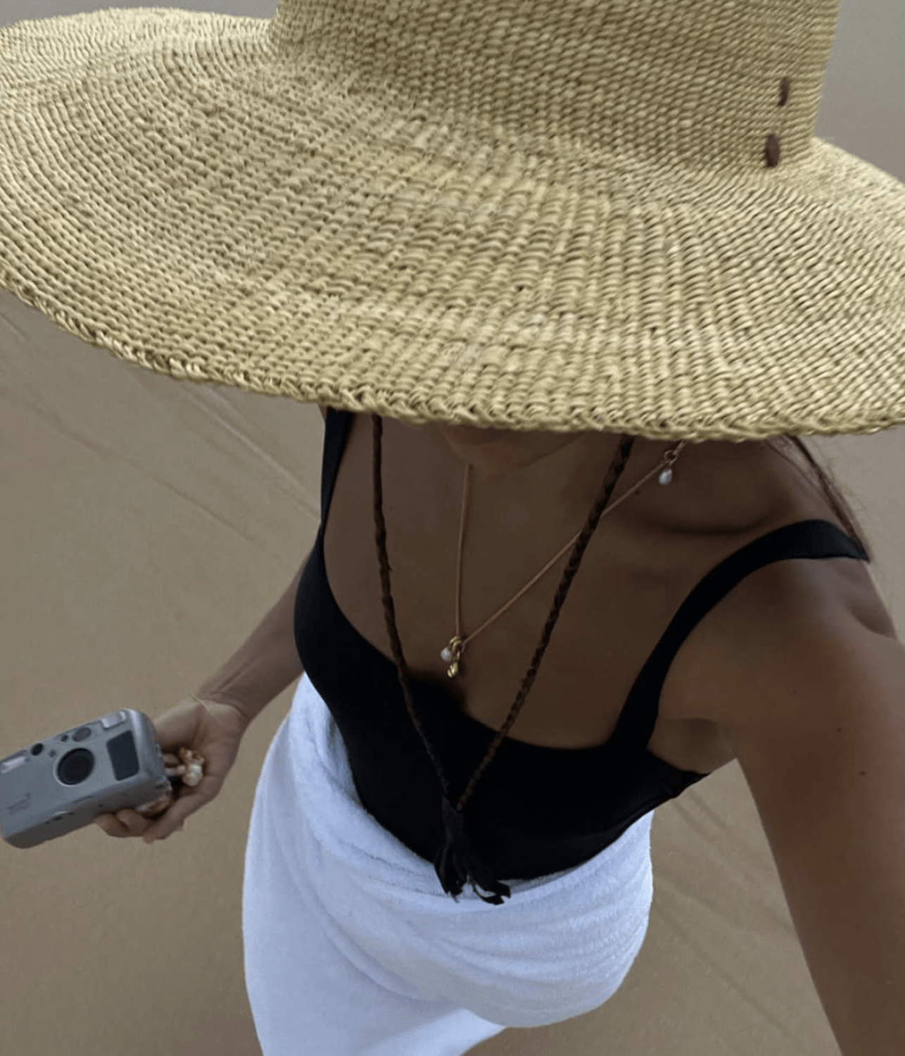 BROLGA LARGE | WIDE BRIM BROLGA | CASA CATINELLA CASA CATINELLA BROLGA LARGE | WIDE BRIM BROLGA