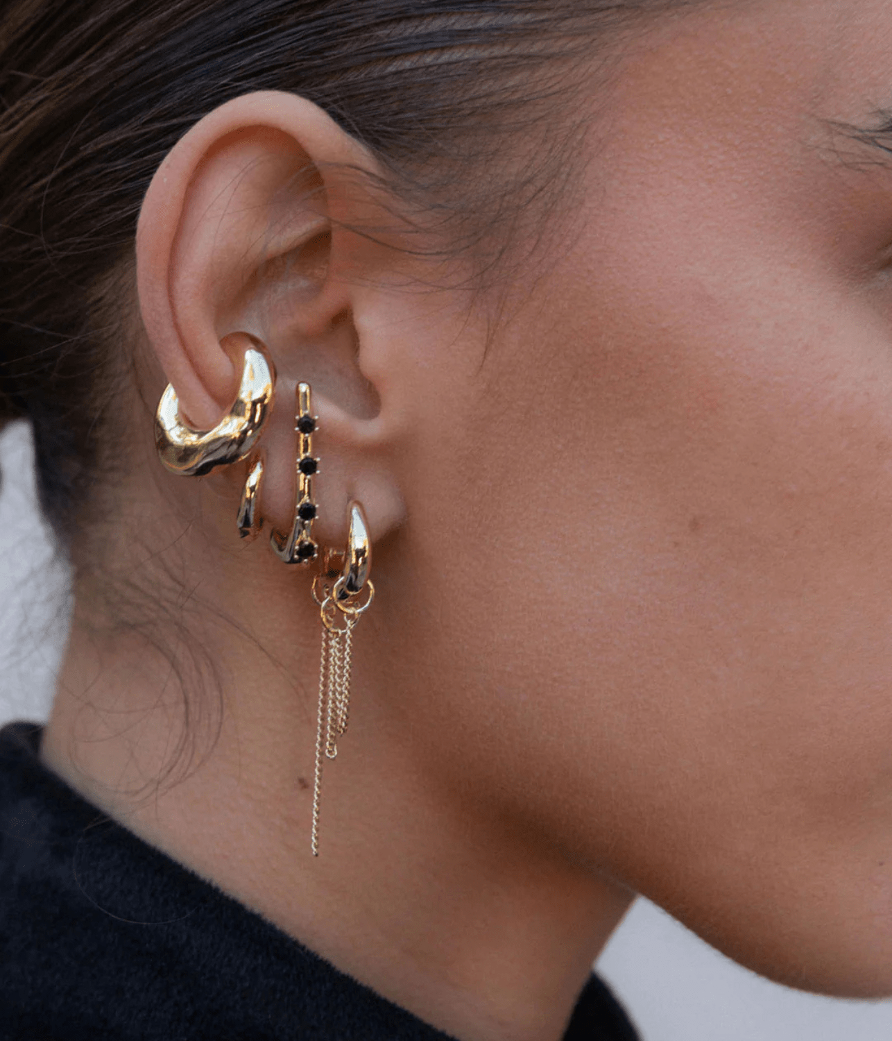 DRIPPING CHAIN HUGGIE EARRINGS | BRASS F+H STUDIOS DRIPPING CHAIN HUGGIE EARRINGS | BRASS