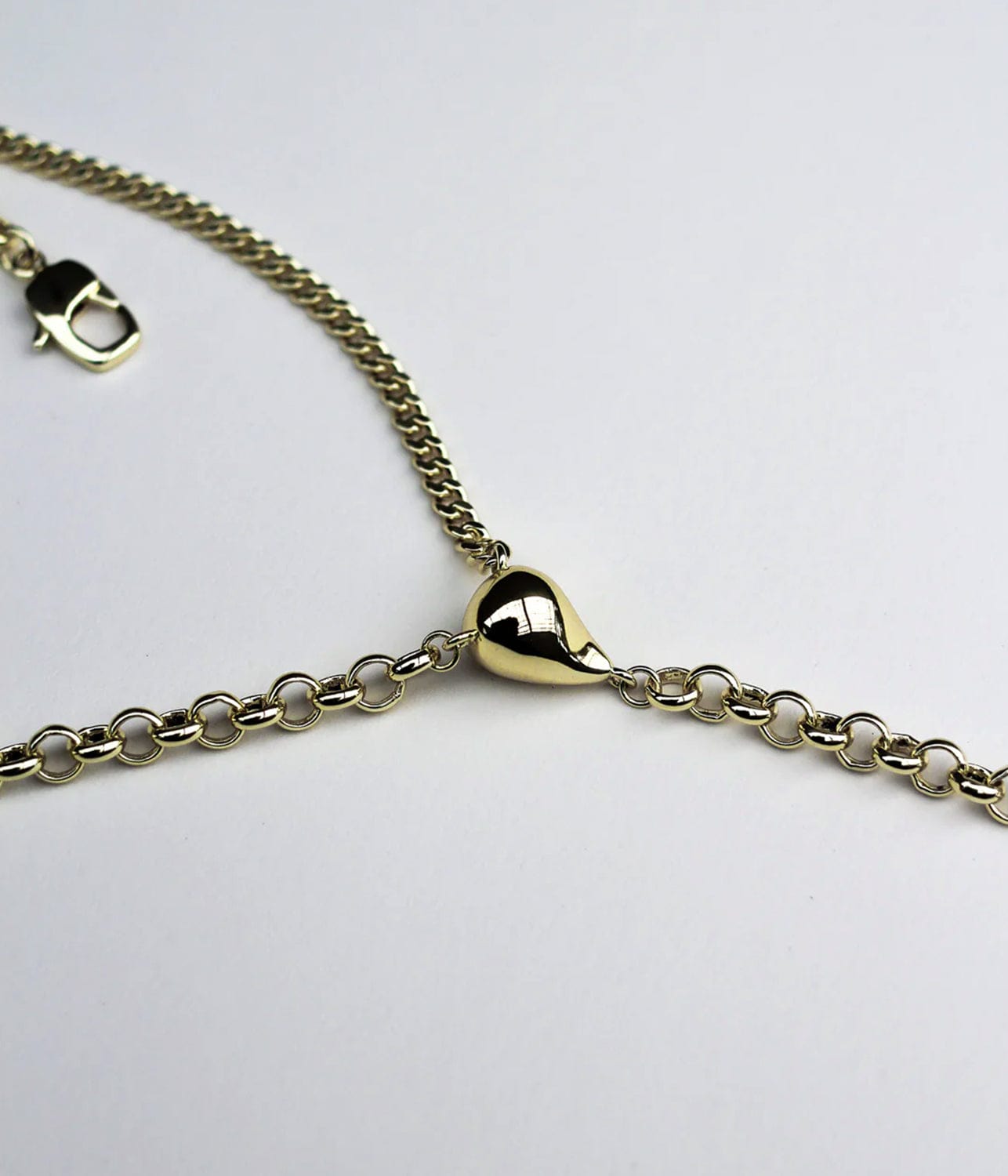 DROPLET NECKLACE- GOLD | F+H  F+H DROPLET NECKLACE- GOLD