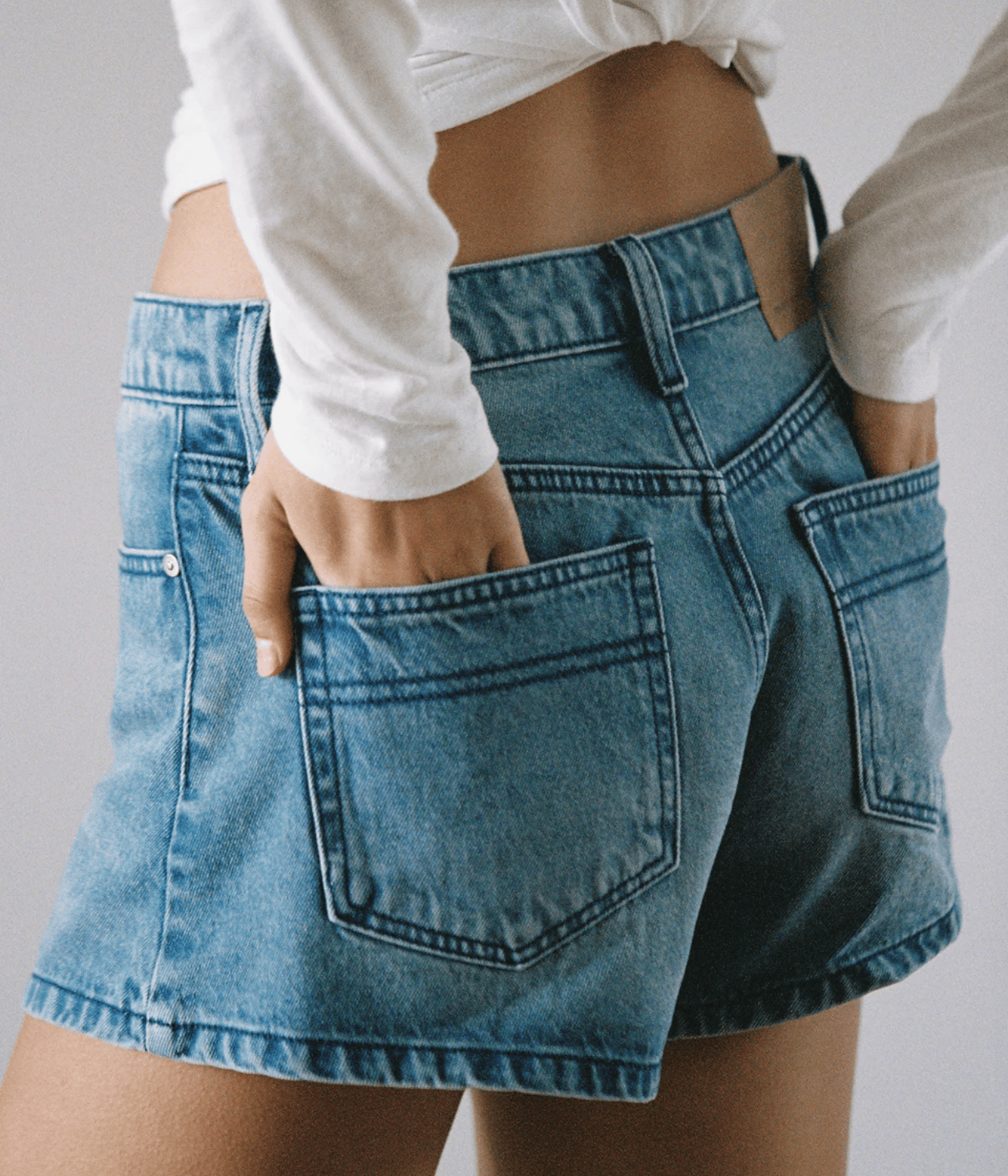 EBONY HIGH FLARE SHORT | OUTLAND DENIM OUTLAND DENIM EBONY HIGH FLARE SHORT
