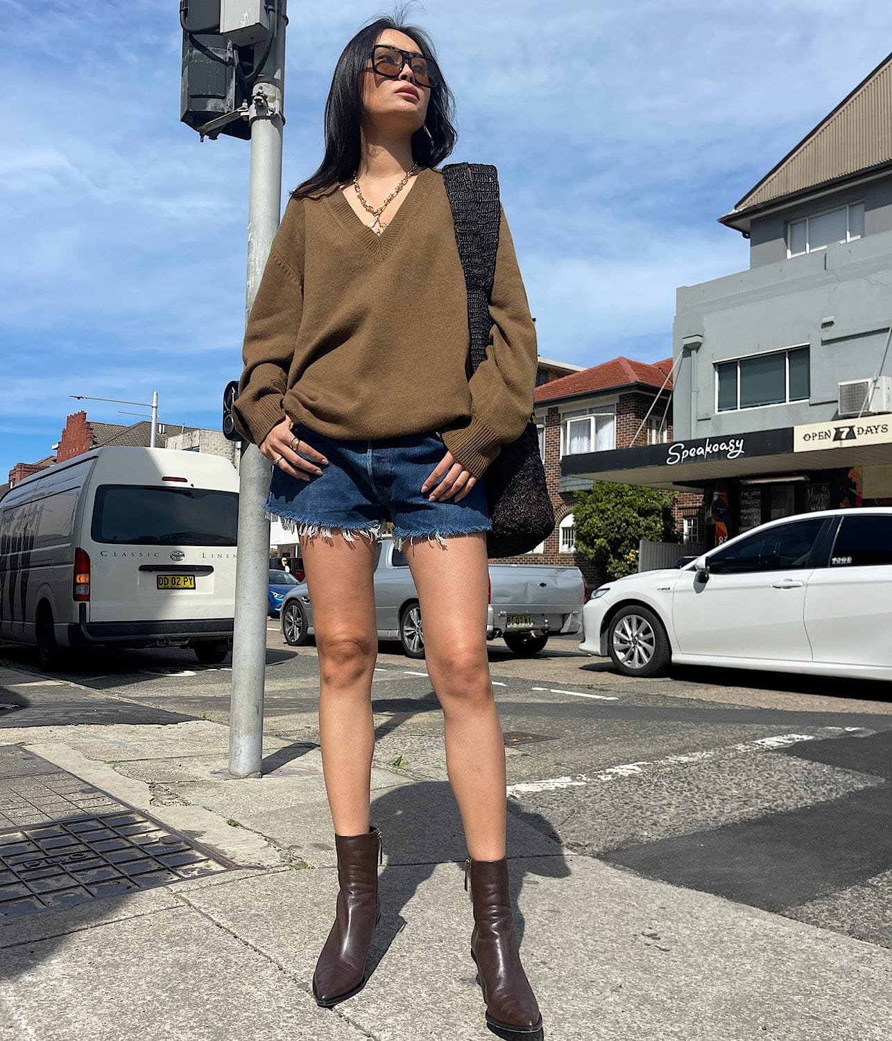 ELVA V-NECK SWEATER- KHAKI | COURTNEY ZHENG |  COURTNEY ZHENG ELVA V-NECK SWEATER- KHAKI