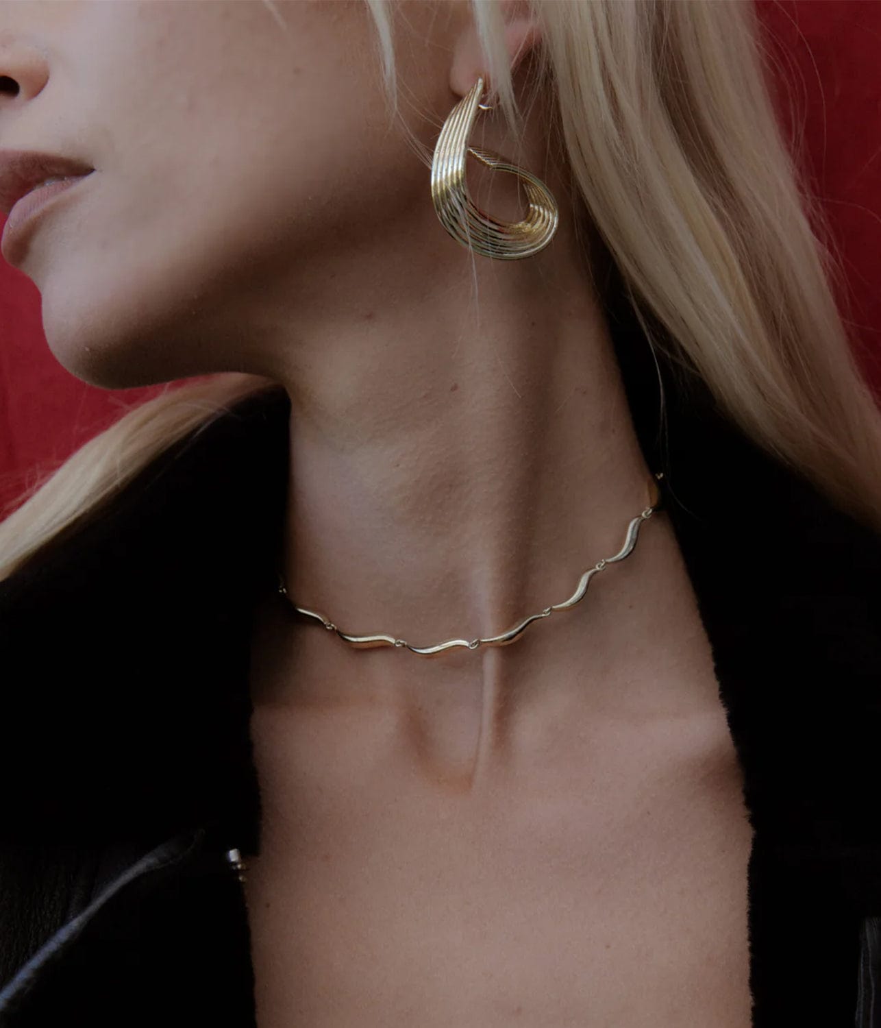 F+H WAVE CHOKER- GOLD