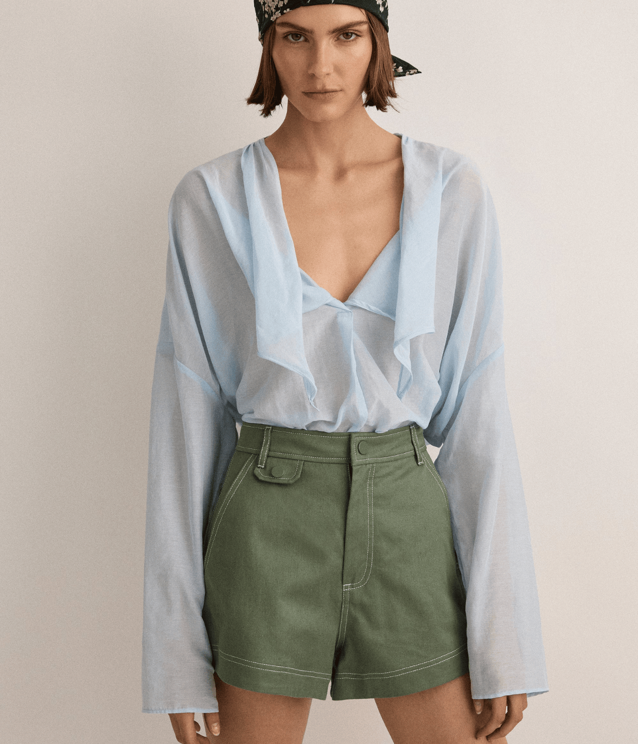 GRECO SHORT | BANKSIA GREEN | SJC MADE FOR TRAVEL SJC MADE FOR TRAVEL GRECO SHORT | BANKSIA GREEN