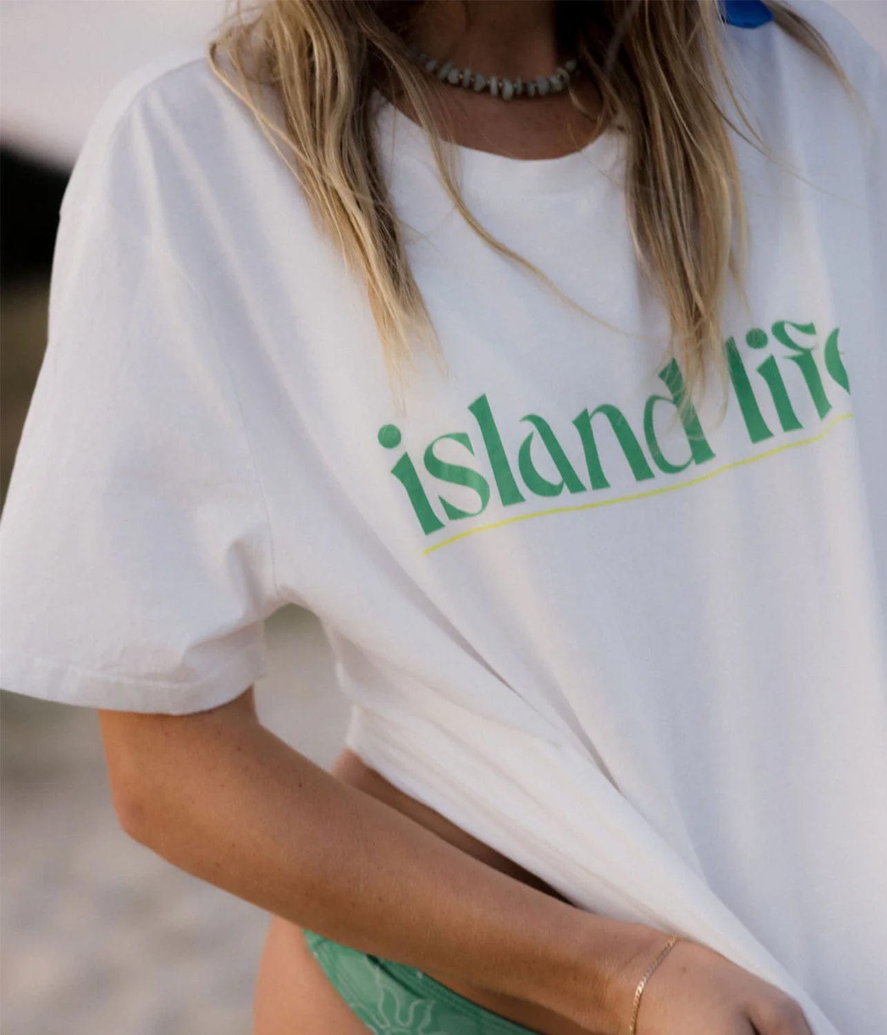 ISLAND LIFE TEE- WHITE LITTLE PALMA ISLAND LIFE TEE- WHITE