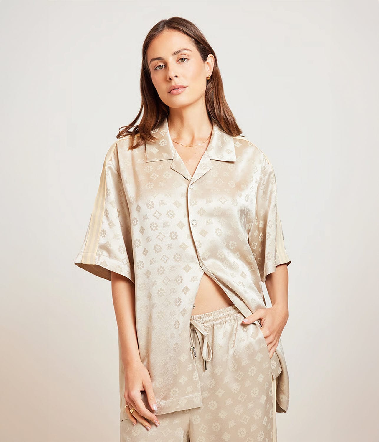 JACQUARD SATIN RESORT SHIRT- SAND | SOMETHIGN VERY SPECIAL |  SOMETHING VERY SPECIAL JACQUARD SATIN RESORT SHIRT- SAND