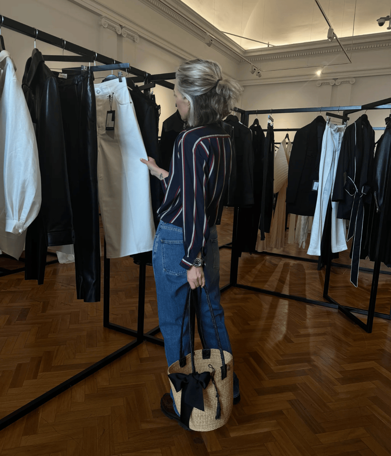 LONG HANDLE BASKET | BLACK | CASA CATINELLA  CASA CATINELLA LONG HANDLE BASKET | BLACK