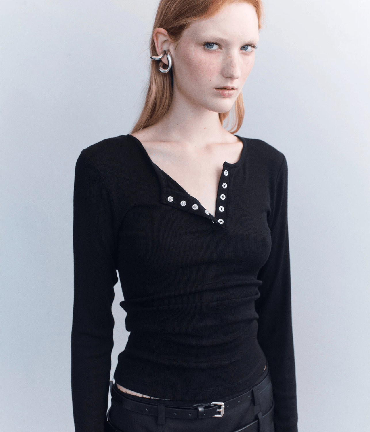 MERINO HENLEY LONG SLEEVE TOP | COURTNEY ZHENG COURTNEY ZHENG MERINO HENLEY LONG SLEEVE TOP