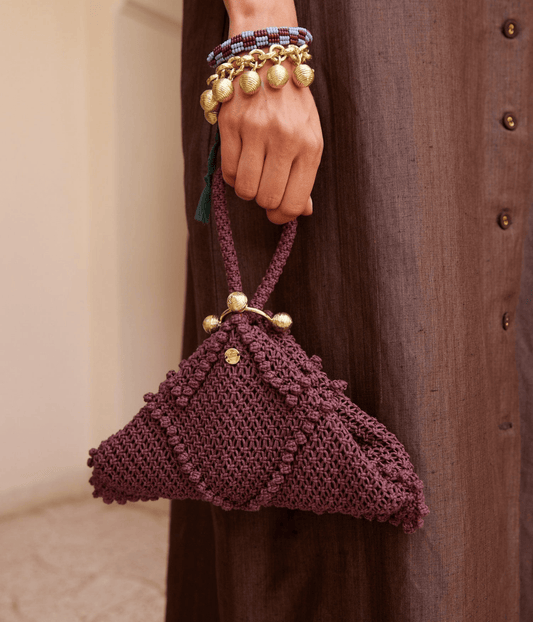 MINI MACRAME TRAPEZE POUCH FOR ARTISTS ONLY MINI MACRAME TRAPEZE POUCH