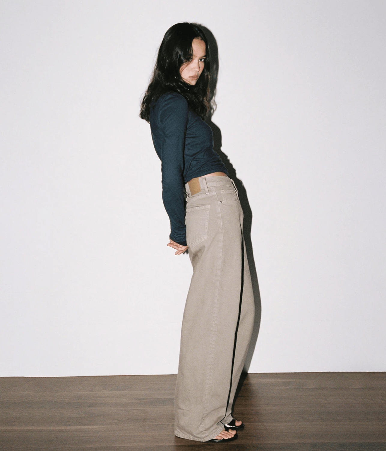 OLIVE MID SLOUCHY WIDE JEAN | OUTLAND DENIM OUTLAND DENIM OLIVE JEAN