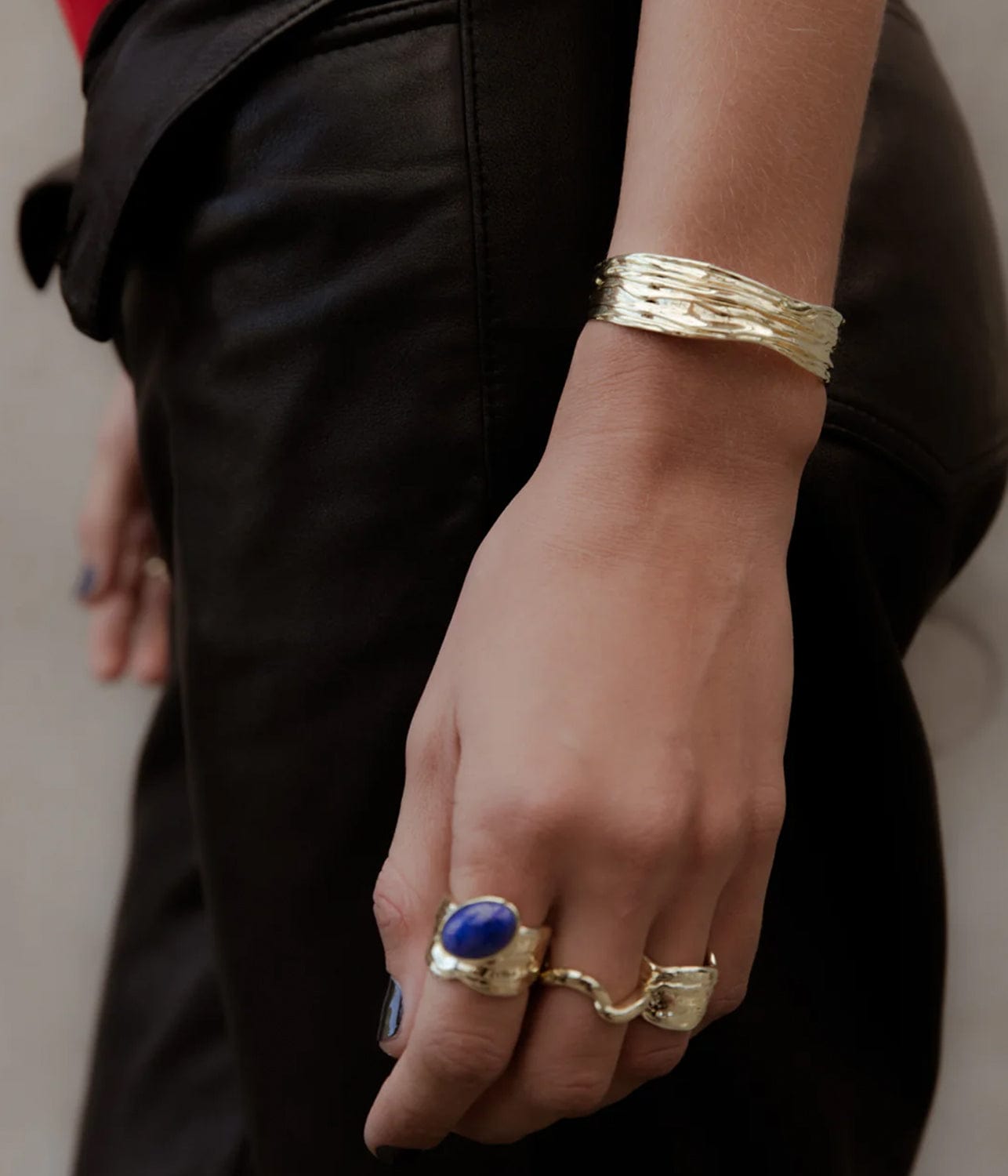 OYSTER SHELL CUFF- GOLD | F+H |  F+H OYSTER SHELL CUFF- GOLD