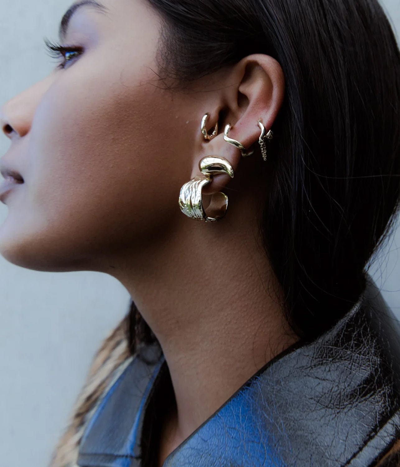 OYSTER SHELL LARGE HOOP EARRINGS- GOLD | F+H |  F+H OYSTER SHELL LARGE HOOP EARRINGS- GOLD