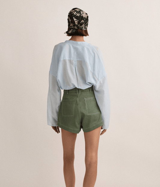 QUINN BLOUSE | SKYBLUE | SJC MADE FOR TRAVEL SJC MADE FOR TRAVEL QUINN BLOUSE | SKYBLUE