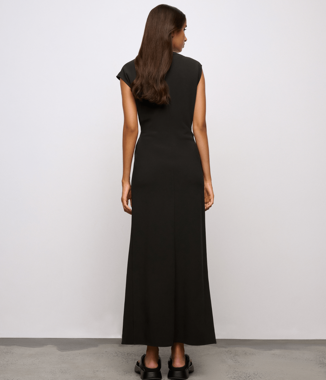 RAEF MIDI DRESS | ONE OF OTHERS  ONE OF OTHERS RAEF MIDI DRESS