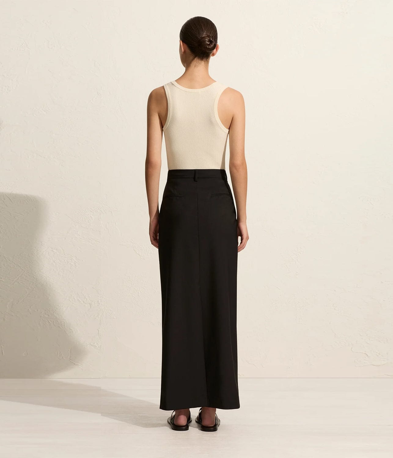 RELAIXED TAILORED SKIRT - BLACK | MATTEAU | MATTEAU RELAXED TAILORED SKIRT - BLACK