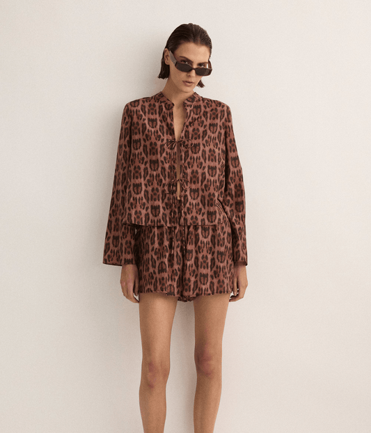 RELAXED SHORT | SUNSET LEOPARD | SARAH JANE CLARKE SJC MADE FOR TRAVEL RELAXED SHORT | SUNSET LEOPARD