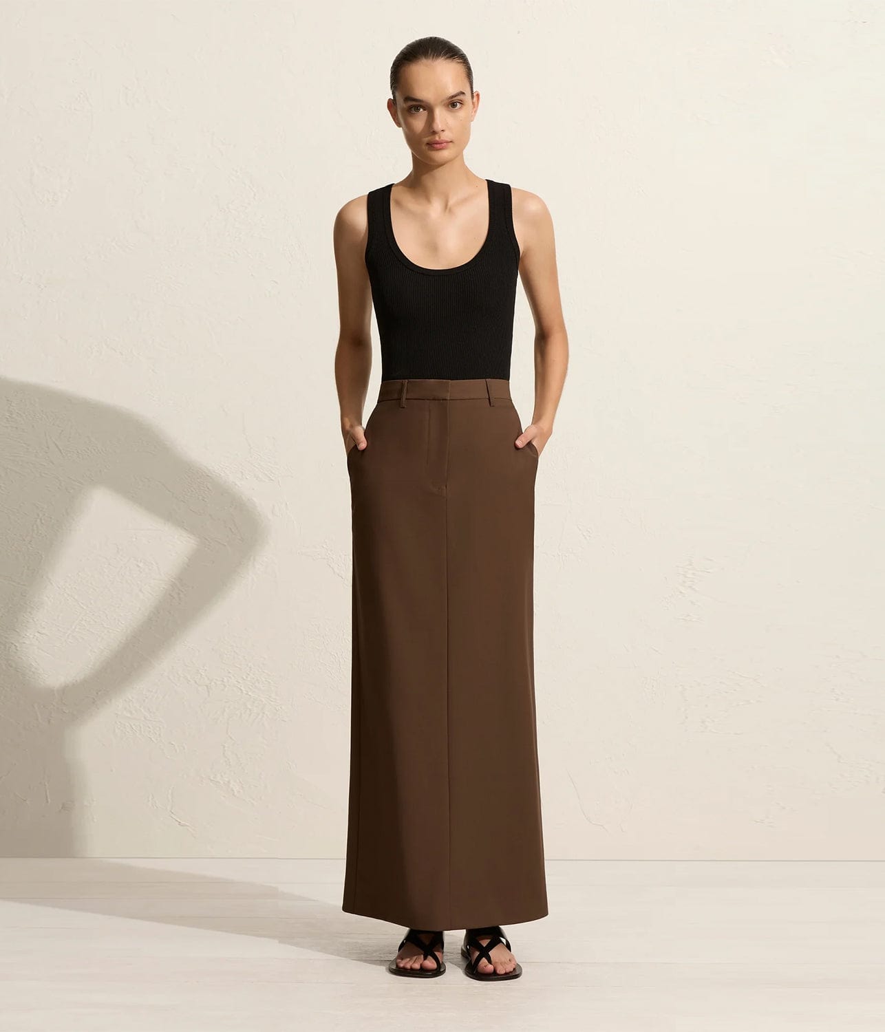 RELAXED TAILORED SKIRT - COFFEE | MATTEAU |  MATTEAU RELAXED TAILORED SKIRT - COFFEE